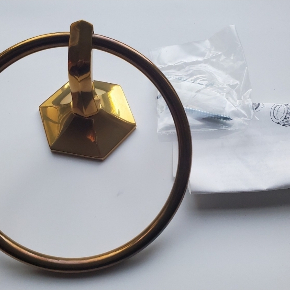 Brass towel ring